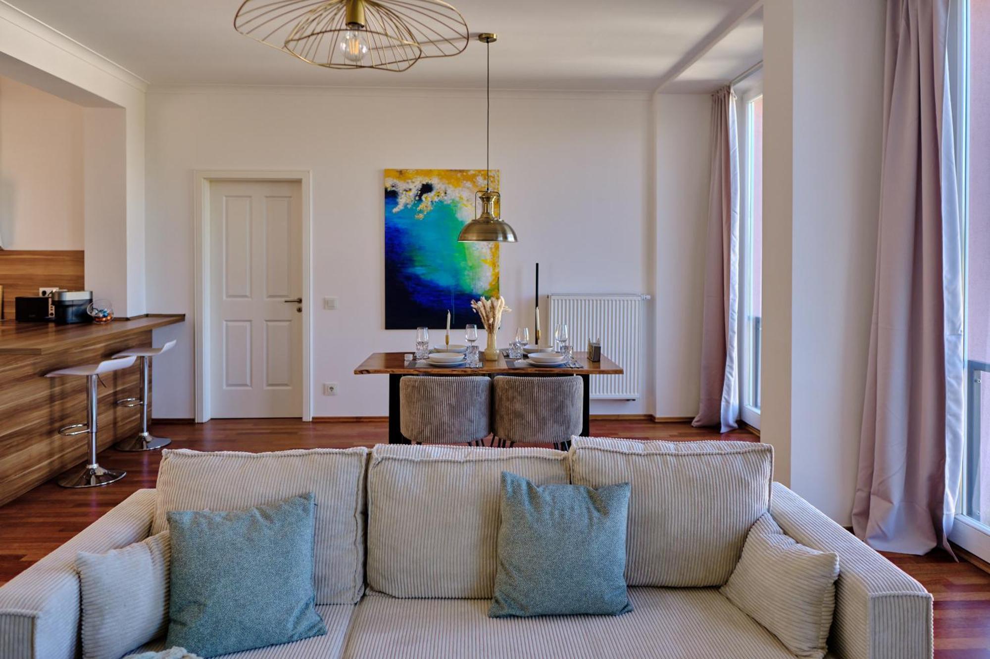 Historisches Deluxe Apartment Im Marianum نيوس المظهر الخارجي الصورة