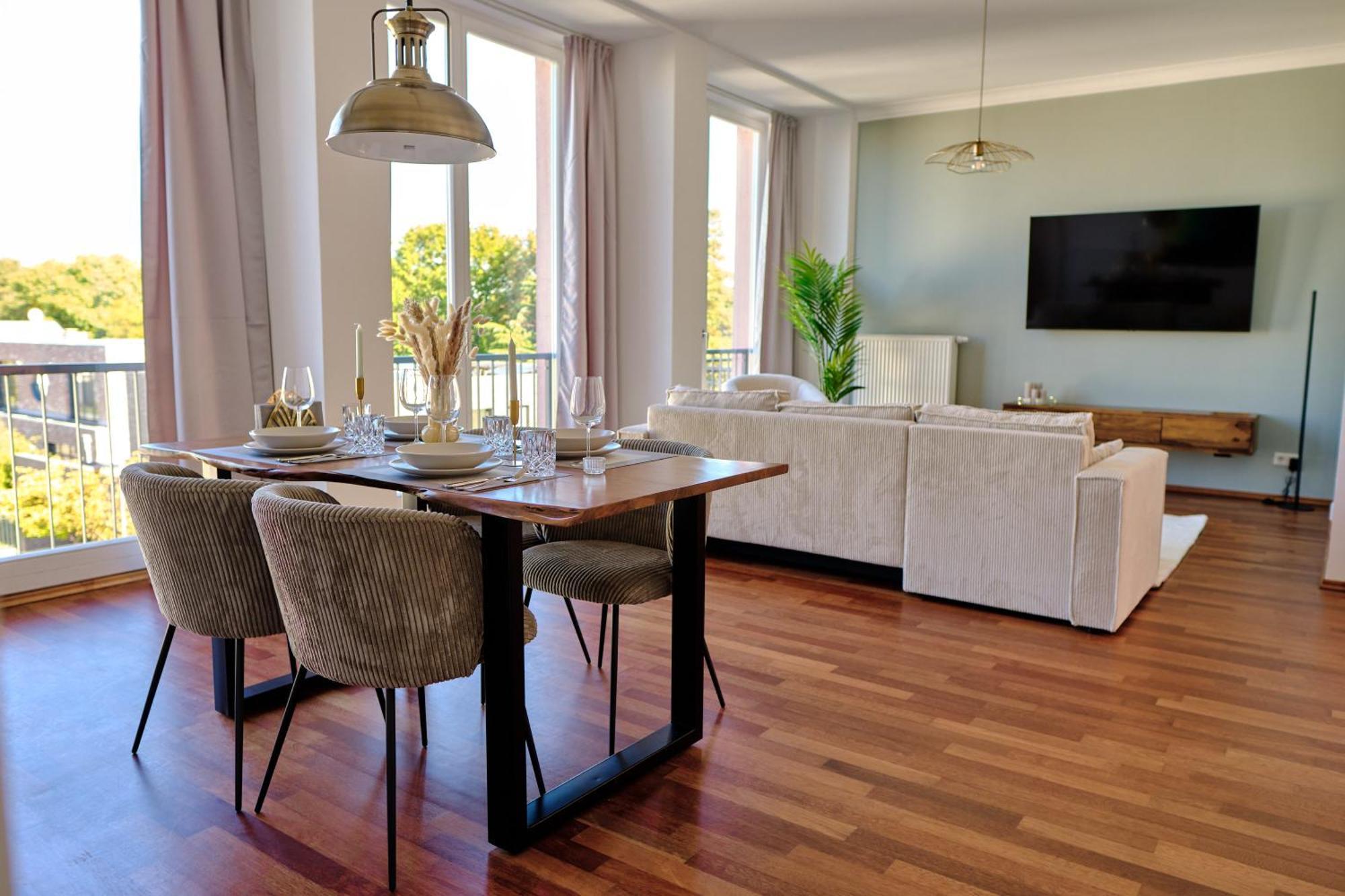 Historisches Deluxe Apartment Im Marianum نيوس المظهر الخارجي الصورة
